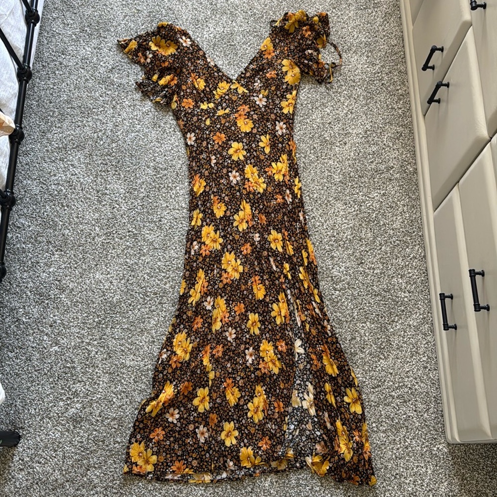 Floral V-Neck Maxi Dress - Yellow and Black